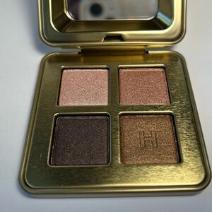 NWT🌷Hourglass “The Expressionist” Eyeshadow Quad
